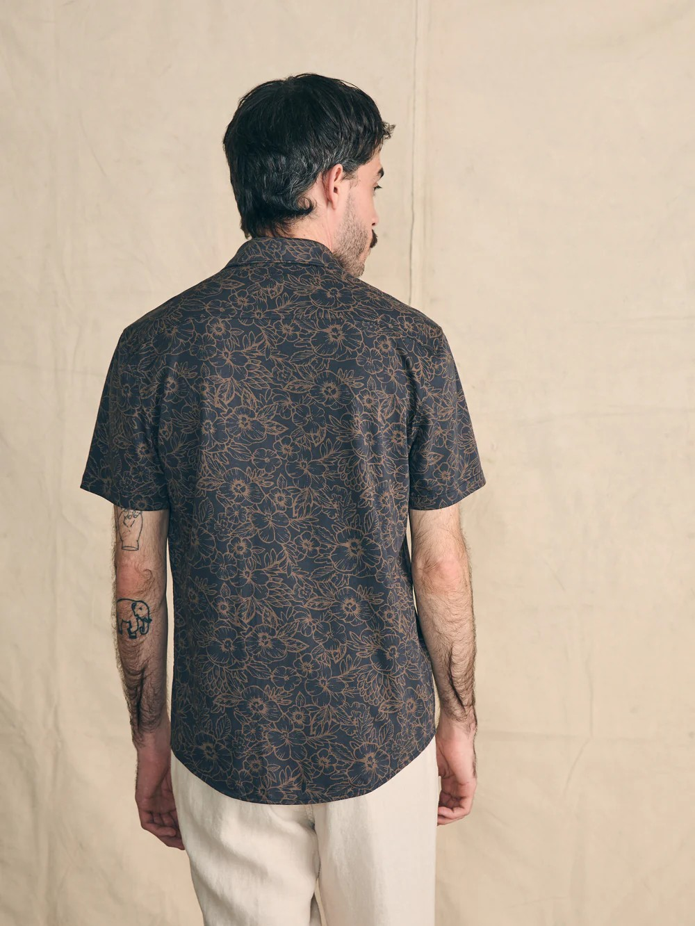 Faherty Short-Sleeve Hermosa Knit Shirt - Charcoal Gold Bouquet